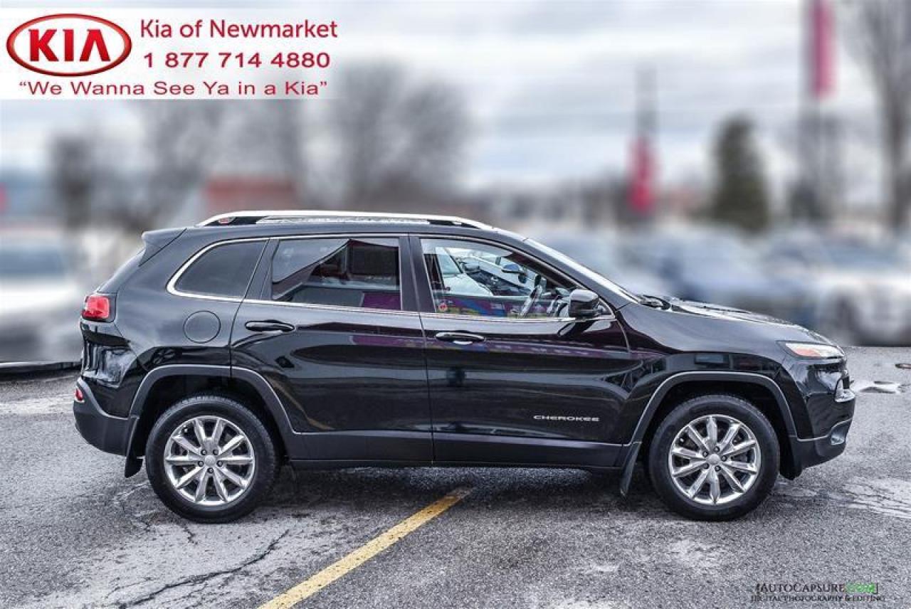 2017 Jeep Cherokee Limited 4dr 4x4 Photo