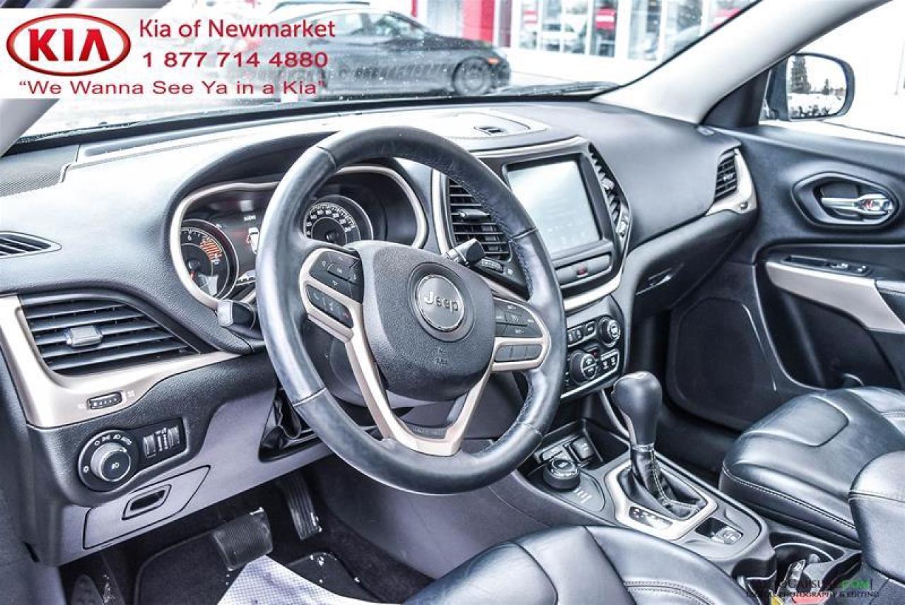 2017 Jeep Cherokee Limited 4dr 4x4 Photo