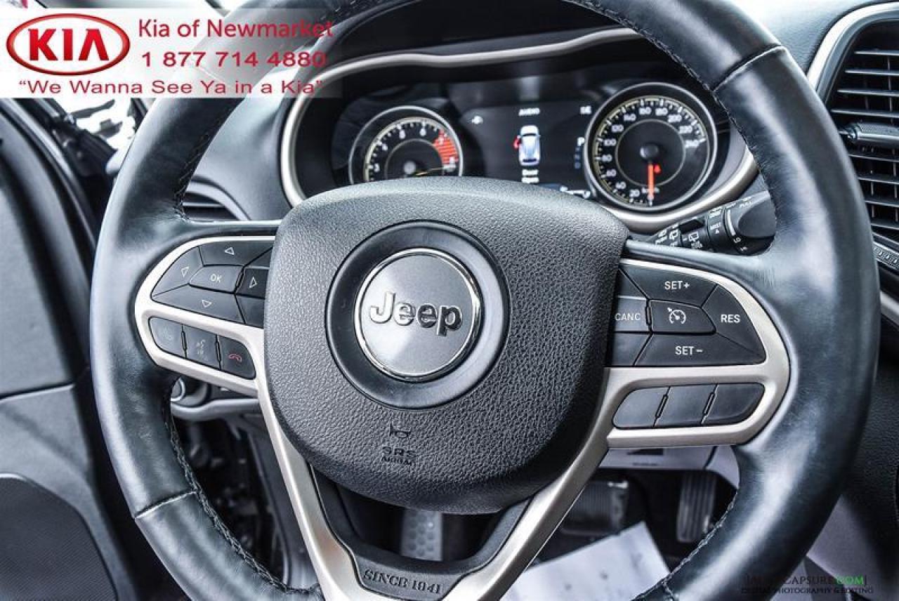 2017 Jeep Cherokee Limited 4dr 4x4 Photo