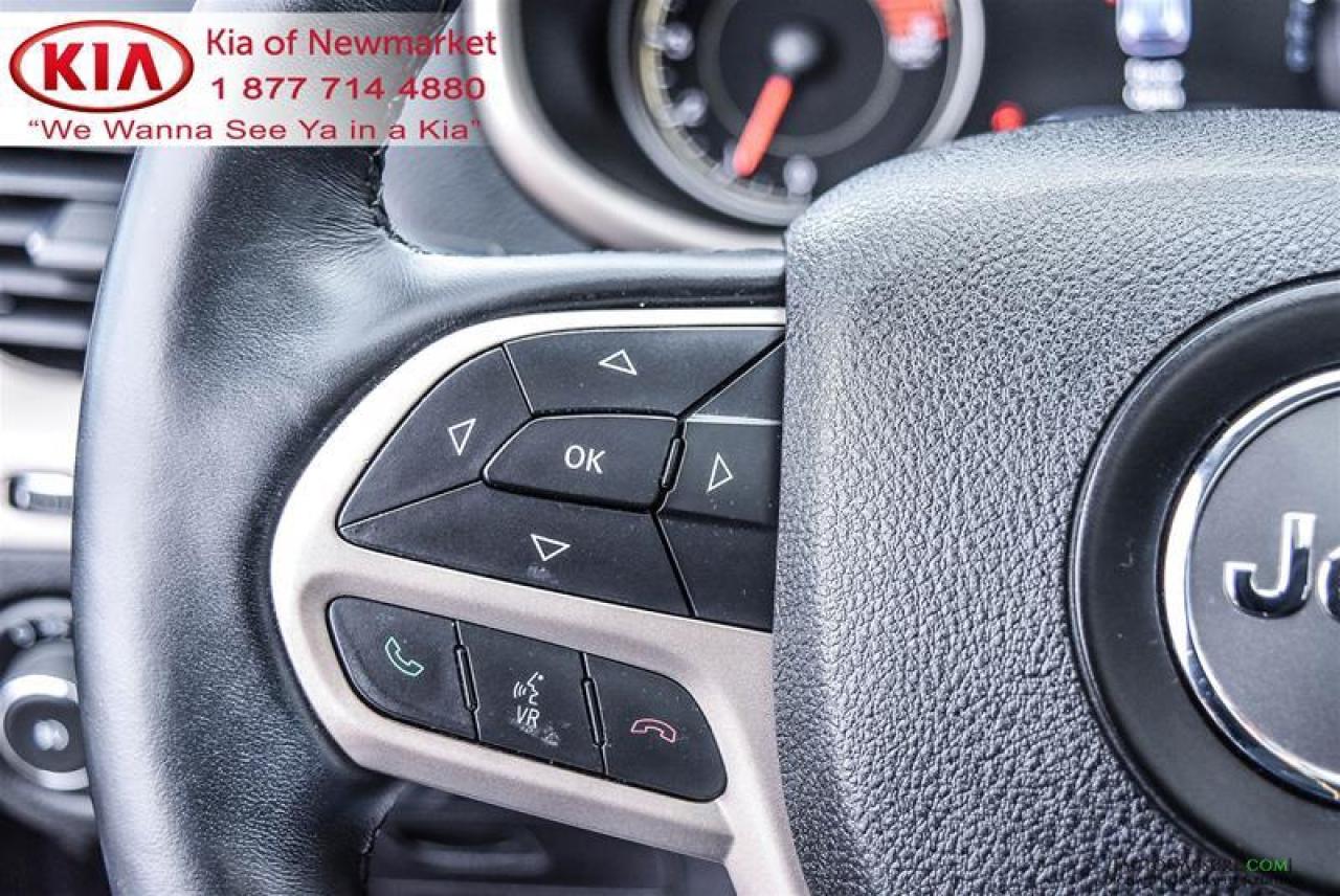 2017 Jeep Cherokee Limited 4dr 4x4 Photo