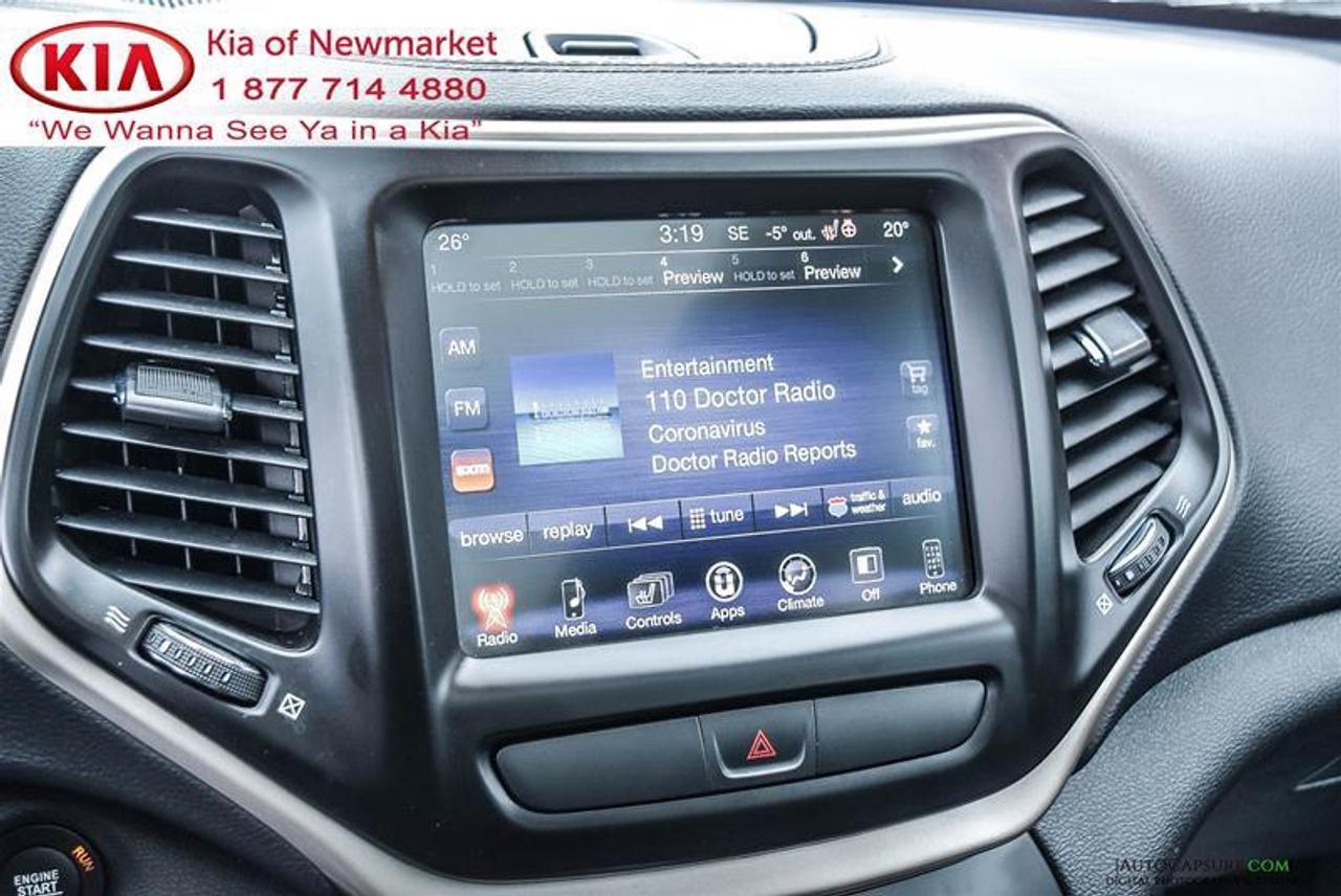 2017 Jeep Cherokee Limited 4dr 4x4 Photo