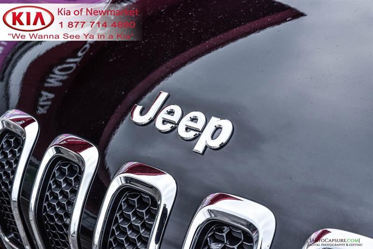 2017 Jeep Cherokee Limited 4dr 4x4 Photo