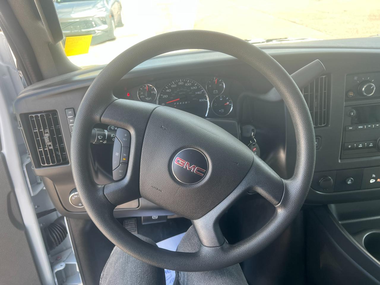 2025 GMC Savana 2500 Work Van Rear-Wheel Drive Cargo Van Photo