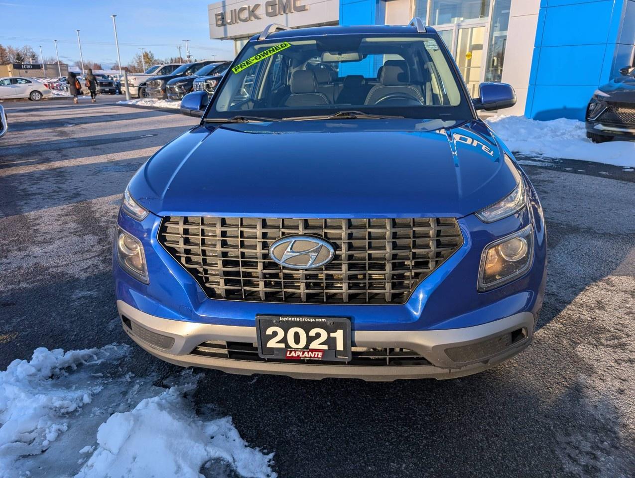 2021 Hyundai Venue Trend IVT Photo