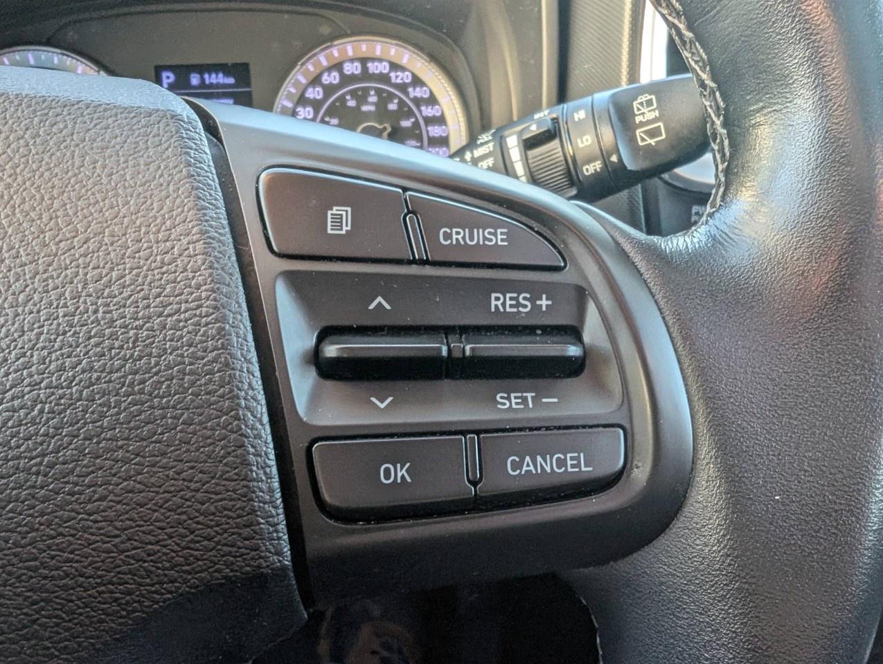 2021 Hyundai Venue Trend IVT Photo