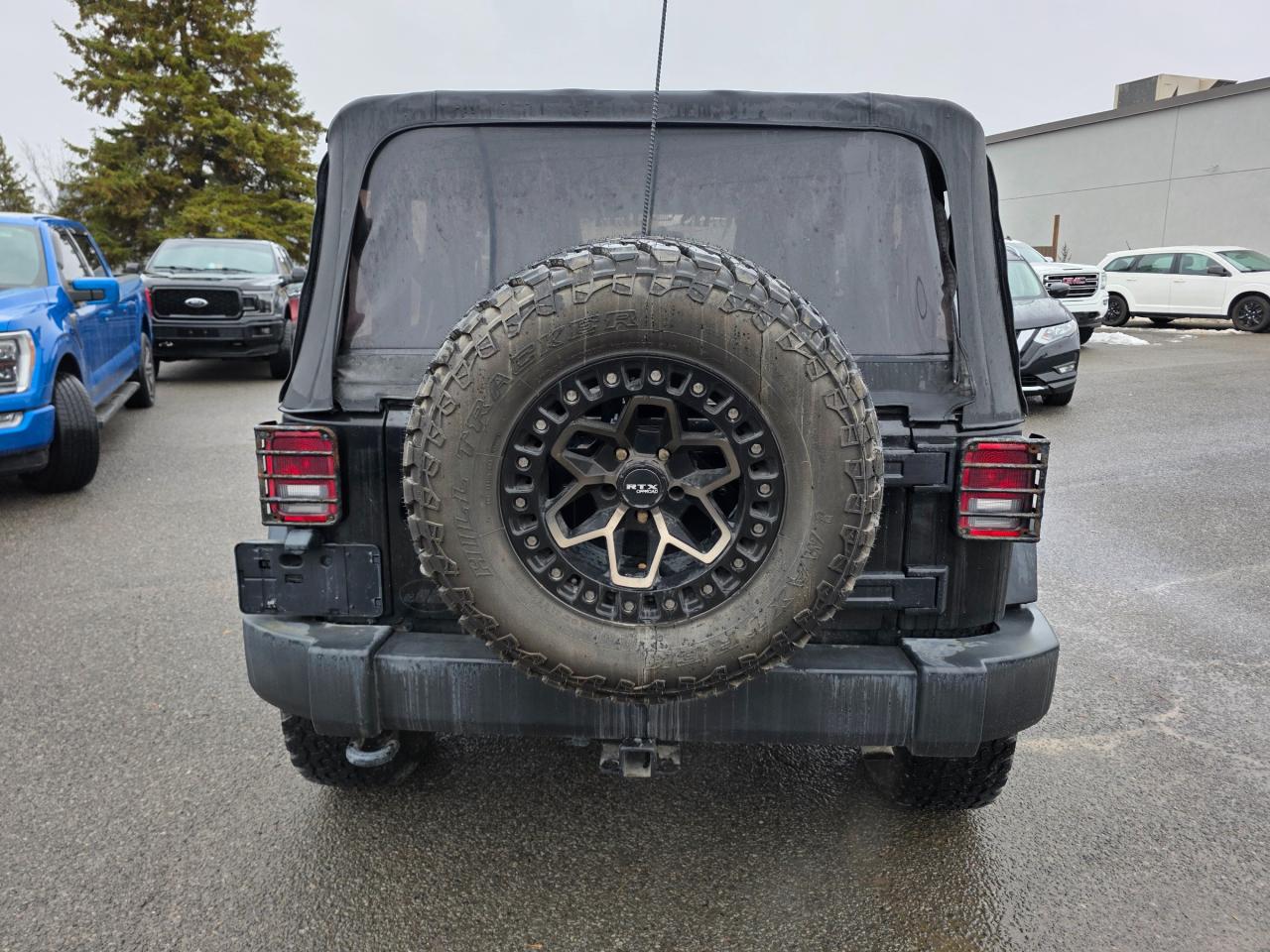 2017 Jeep Wrangler Sport 2dr 4x4 Photo