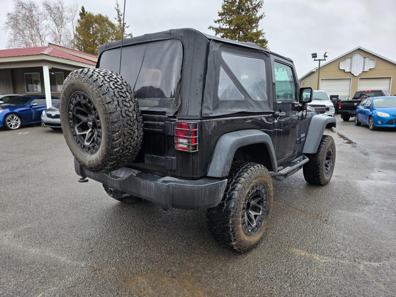 2017 Jeep Wrangler Sport 2dr 4x4 Photo