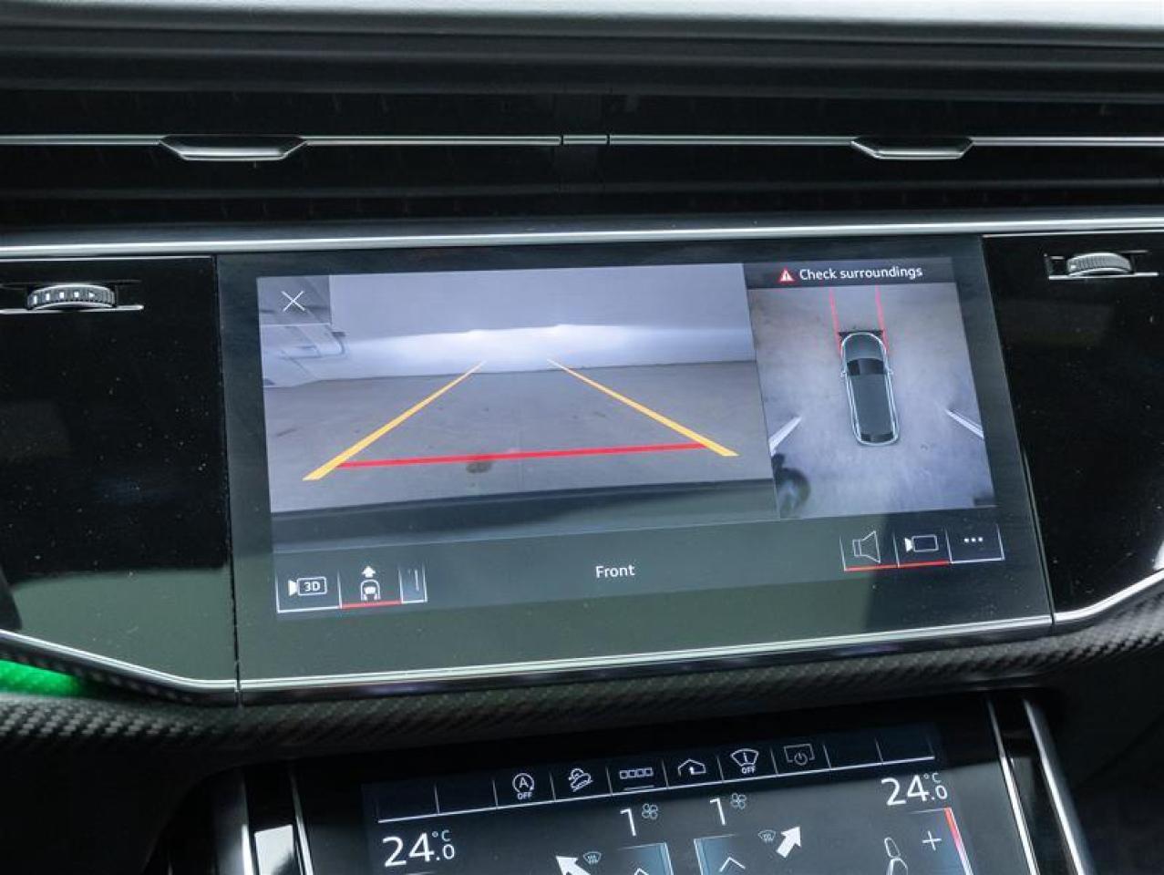 2021 Audi RS Q8  Photo