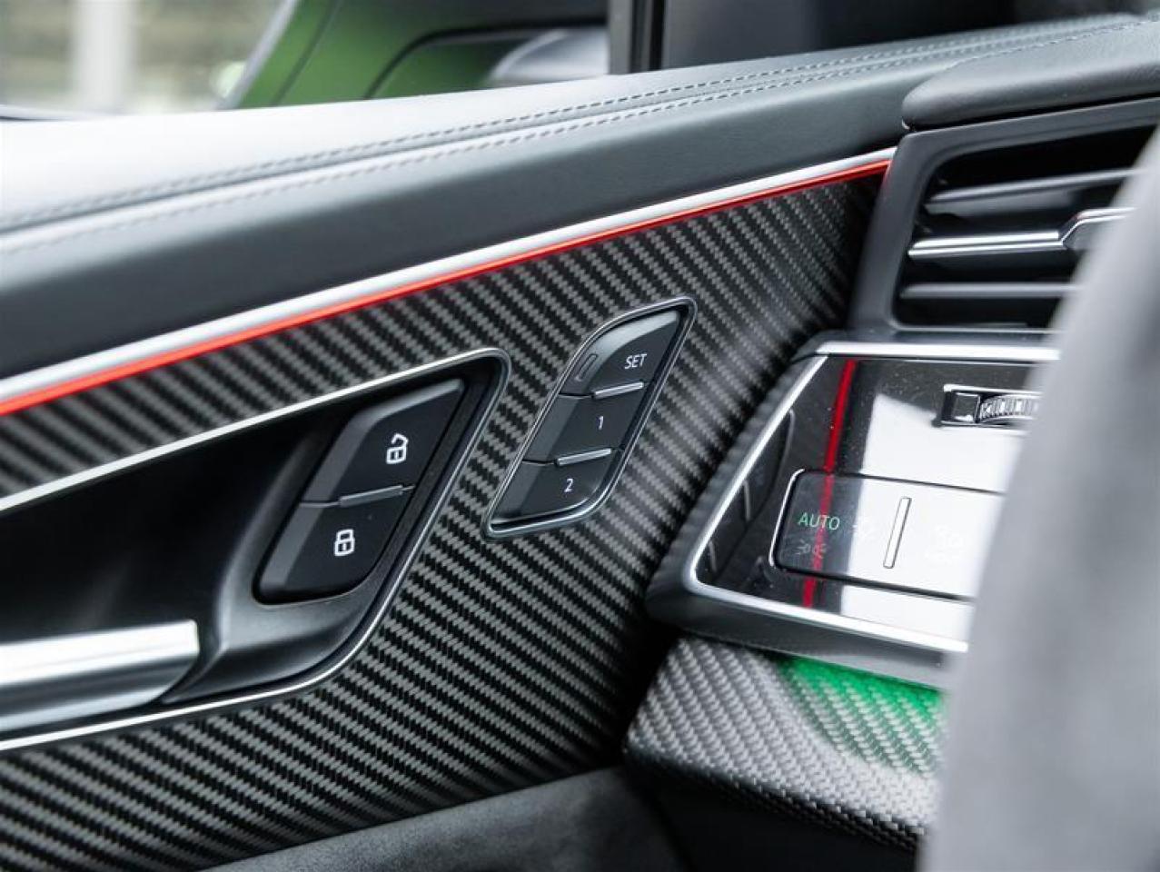 2021 Audi RS Q8  Photo