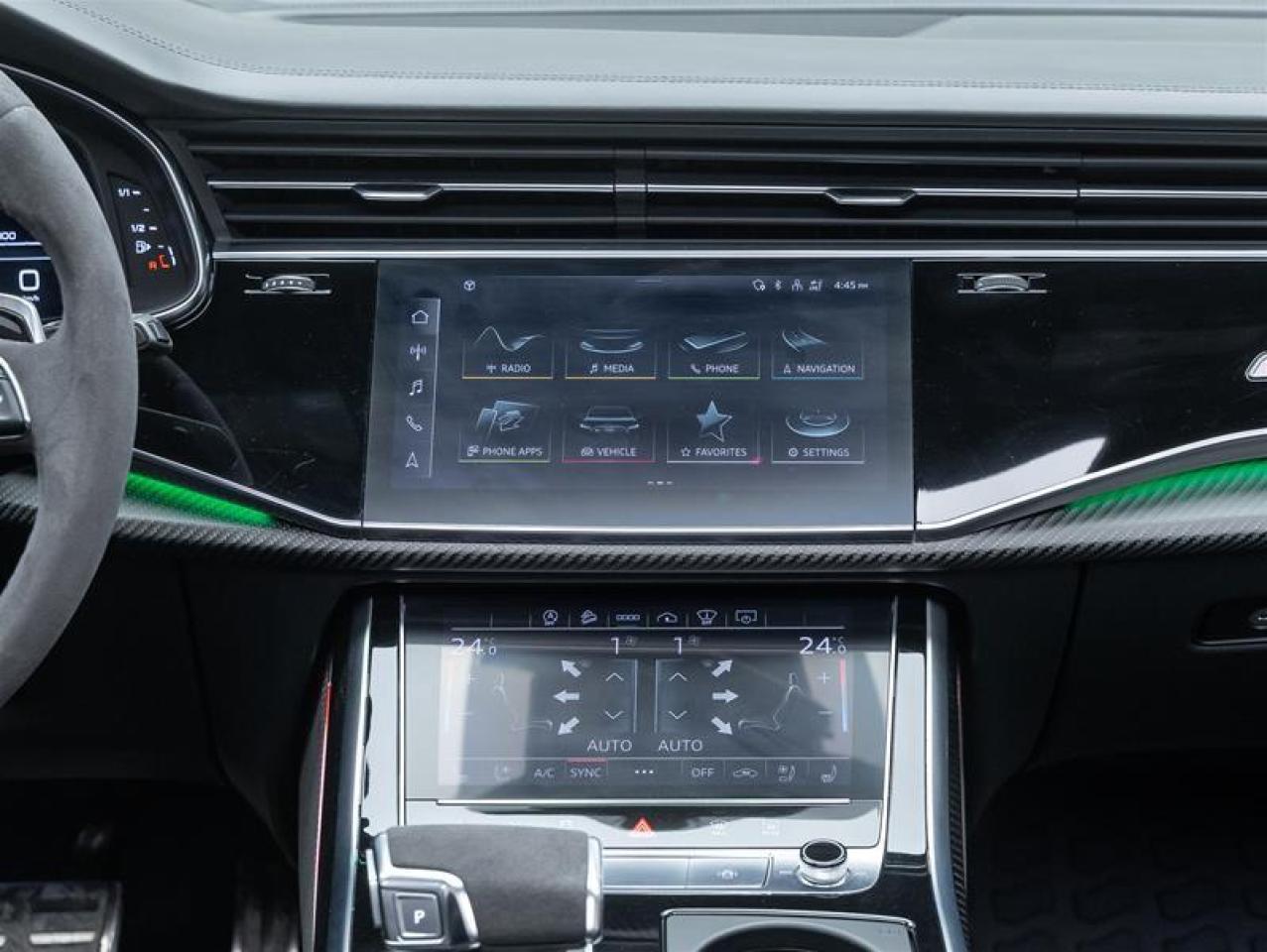 2021 Audi RS Q8  Photo