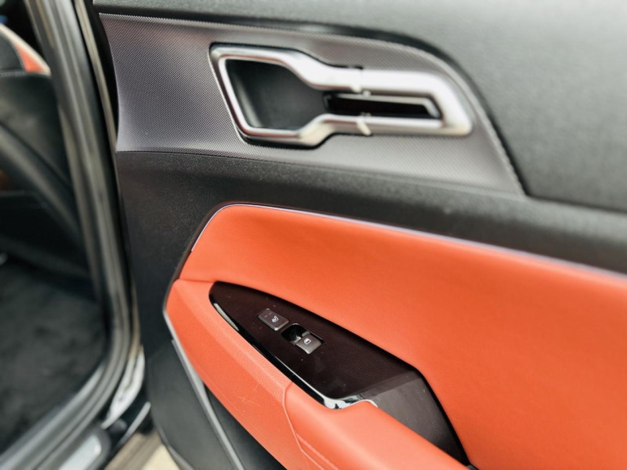 2025 Kia Sportage EX Premium Photo