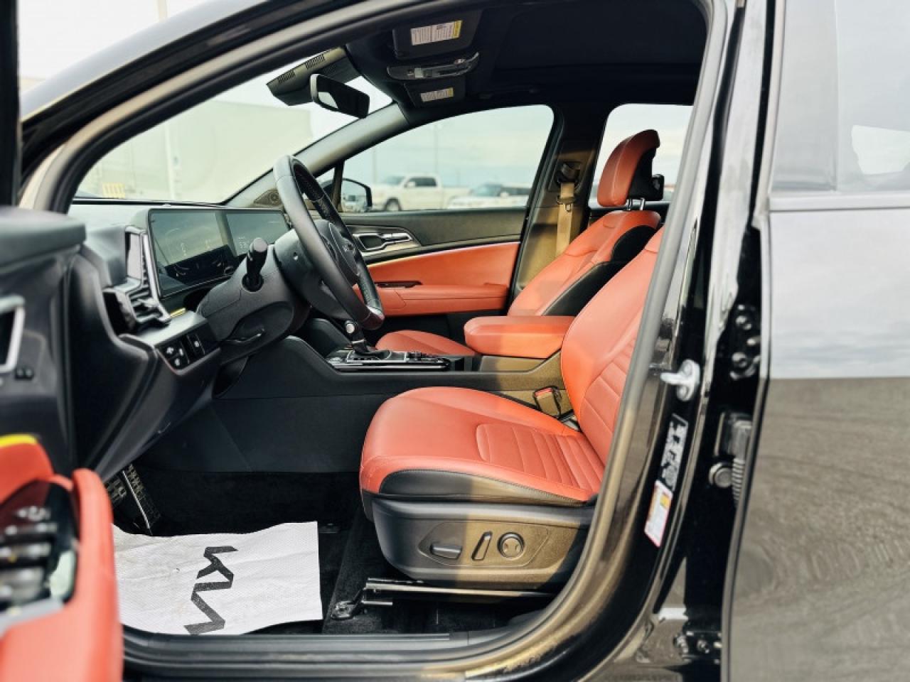 2025 Kia Sportage EX Premium Photo