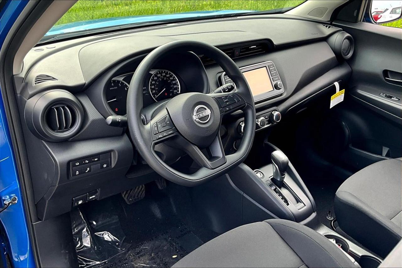 2025 Nissan Kicks Play S 4dr Front-Wheel Drive Photo