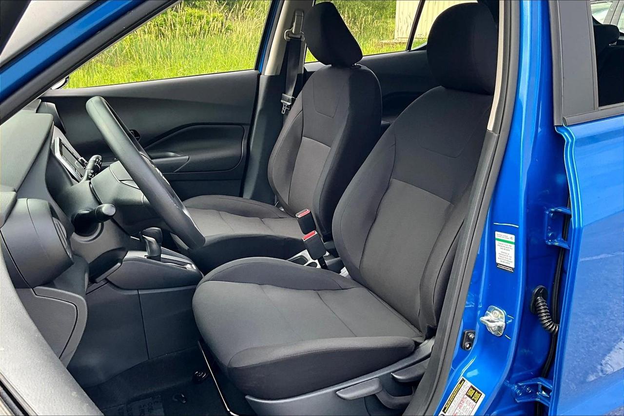2025 Nissan Kicks Play S 4dr Front-Wheel Drive Photo