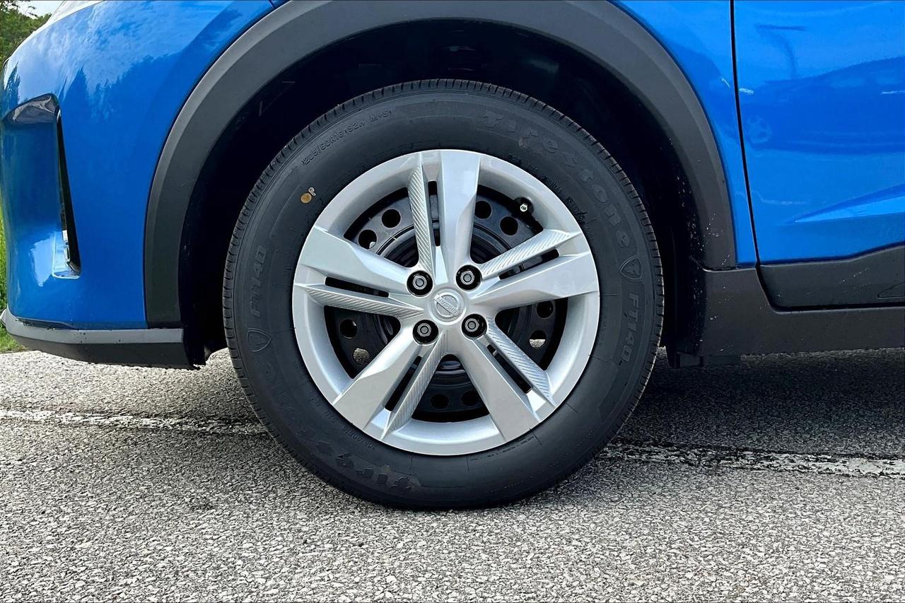 2025 Nissan Kicks Play S 4dr Front-Wheel Drive Photo