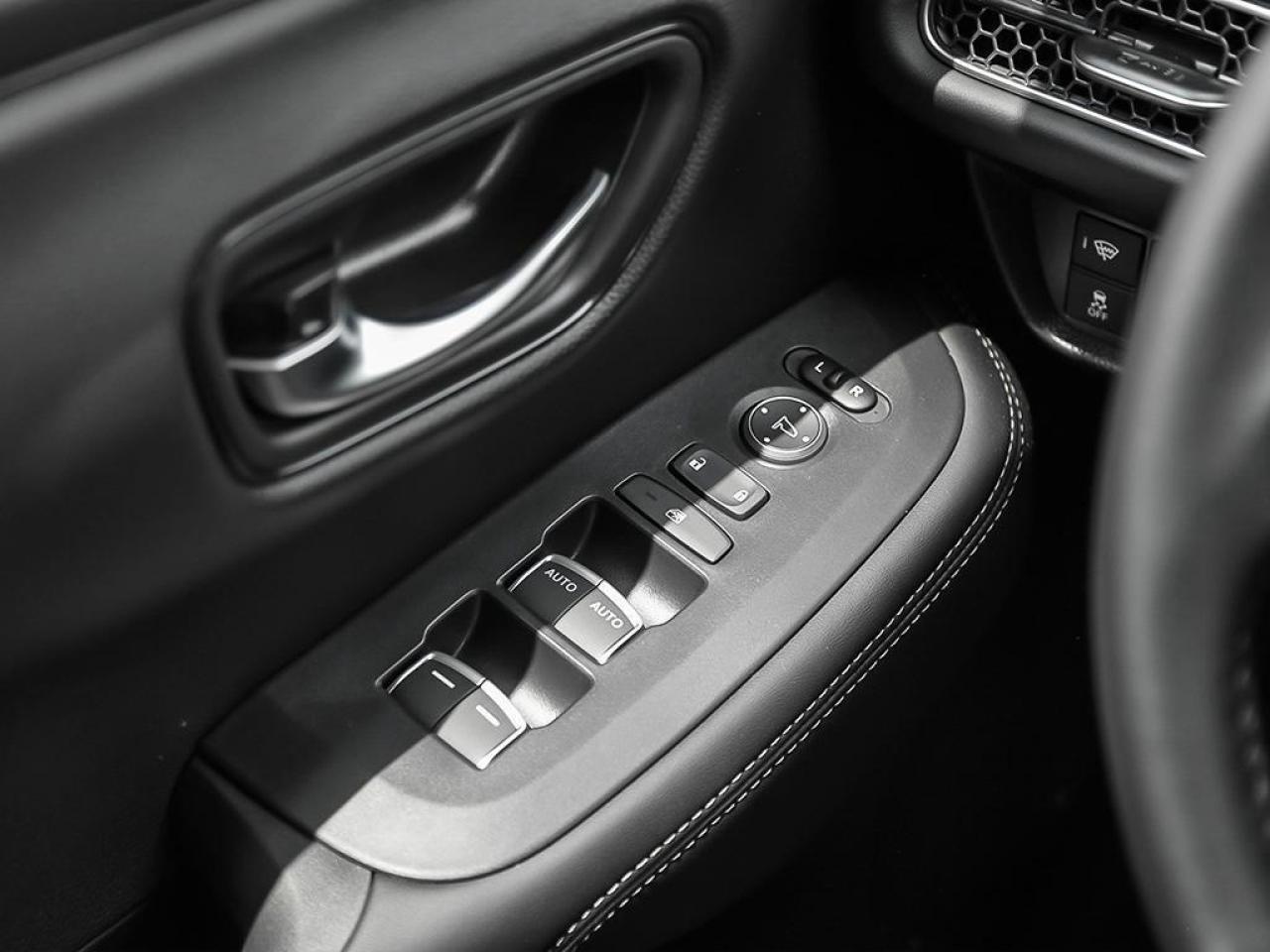 2026 Honda HR-V EX-L 4dr All-Wheel Drive Photo