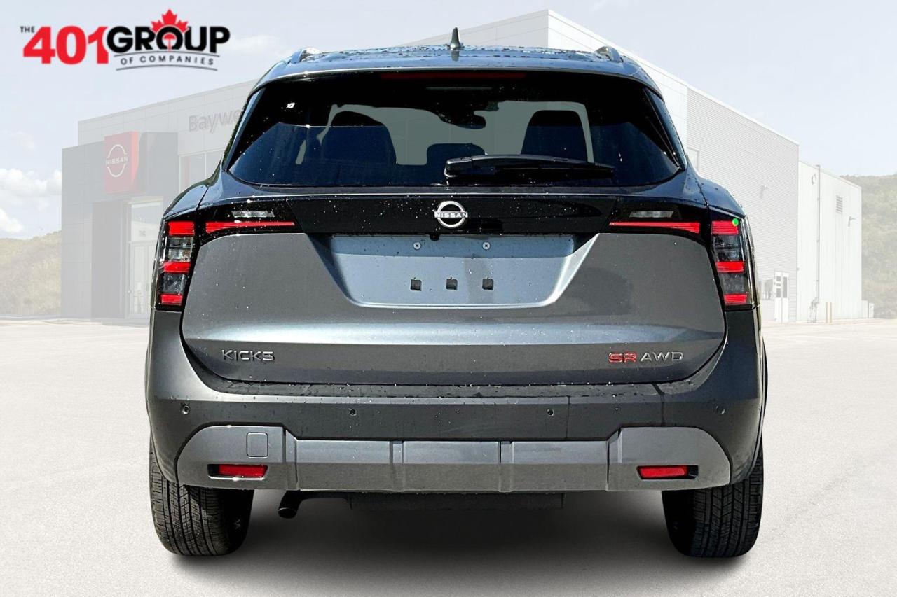 2025 Nissan Kicks SR 4dr All-Wheel Drive Photo3