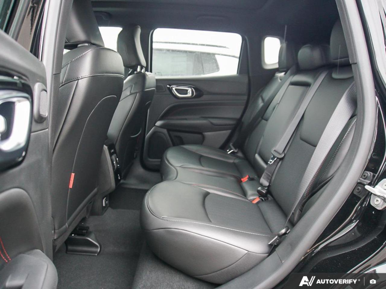 2026 Jeep Compass Trailhawk 4dr 4x4 Photo