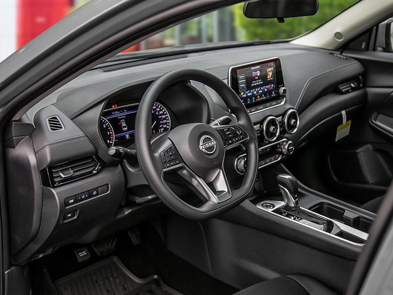 2025 Nissan Sentra SV 4DR SEDAN Photo