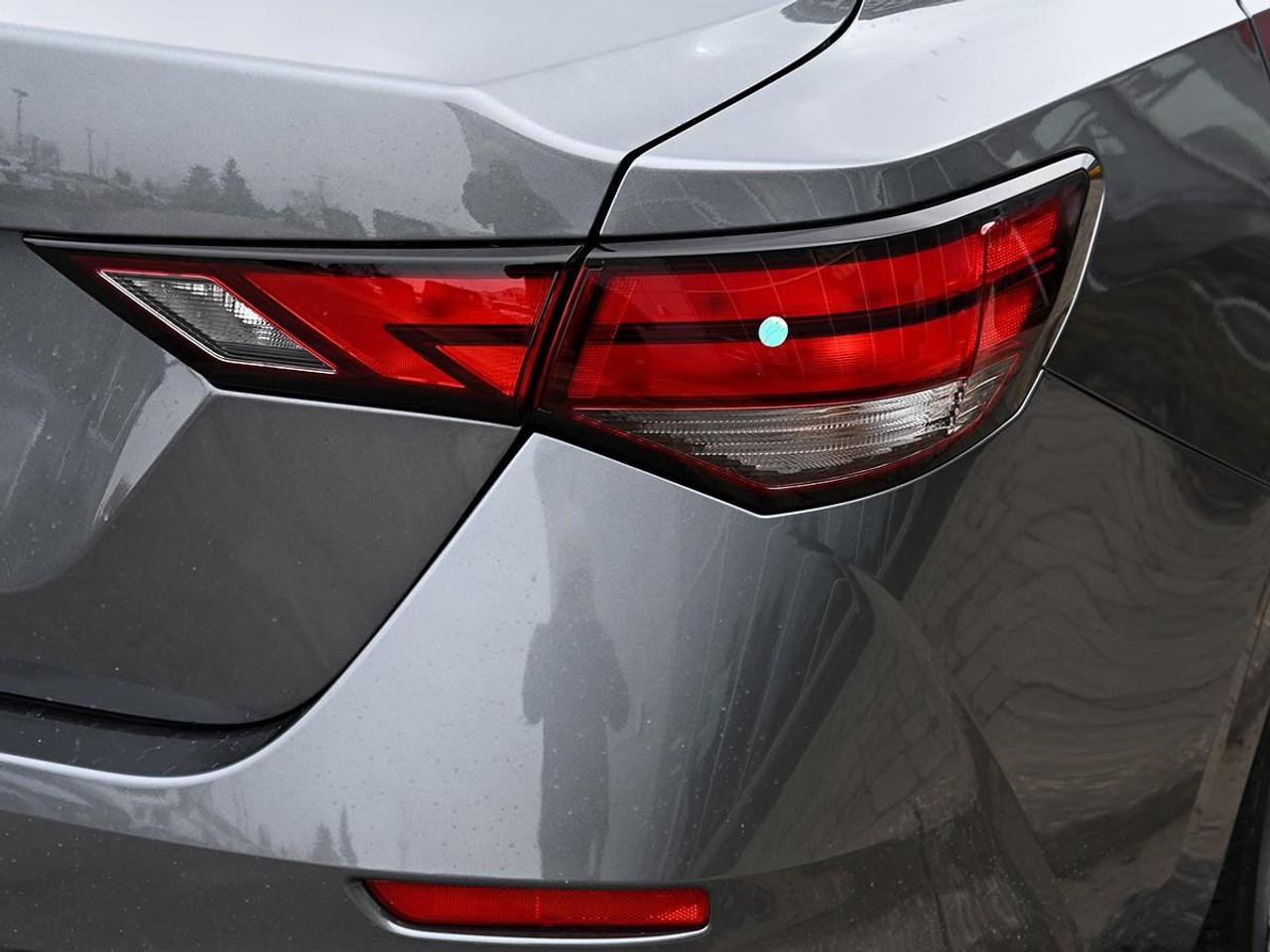 2025 Nissan Sentra SV 4DR SEDAN Photo