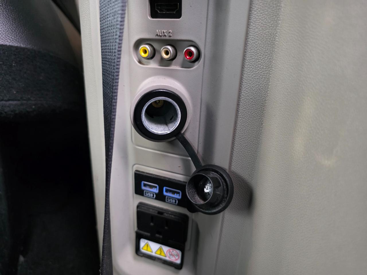 2016 Dodge Grand Caravan SE/SXT Passenger Van Photo