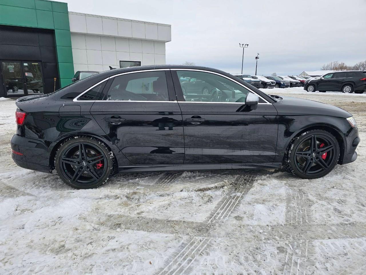 2020 Audi S3 2.0T Progressiv 4dr All-Wheel Drive quattro Sedan Photo3