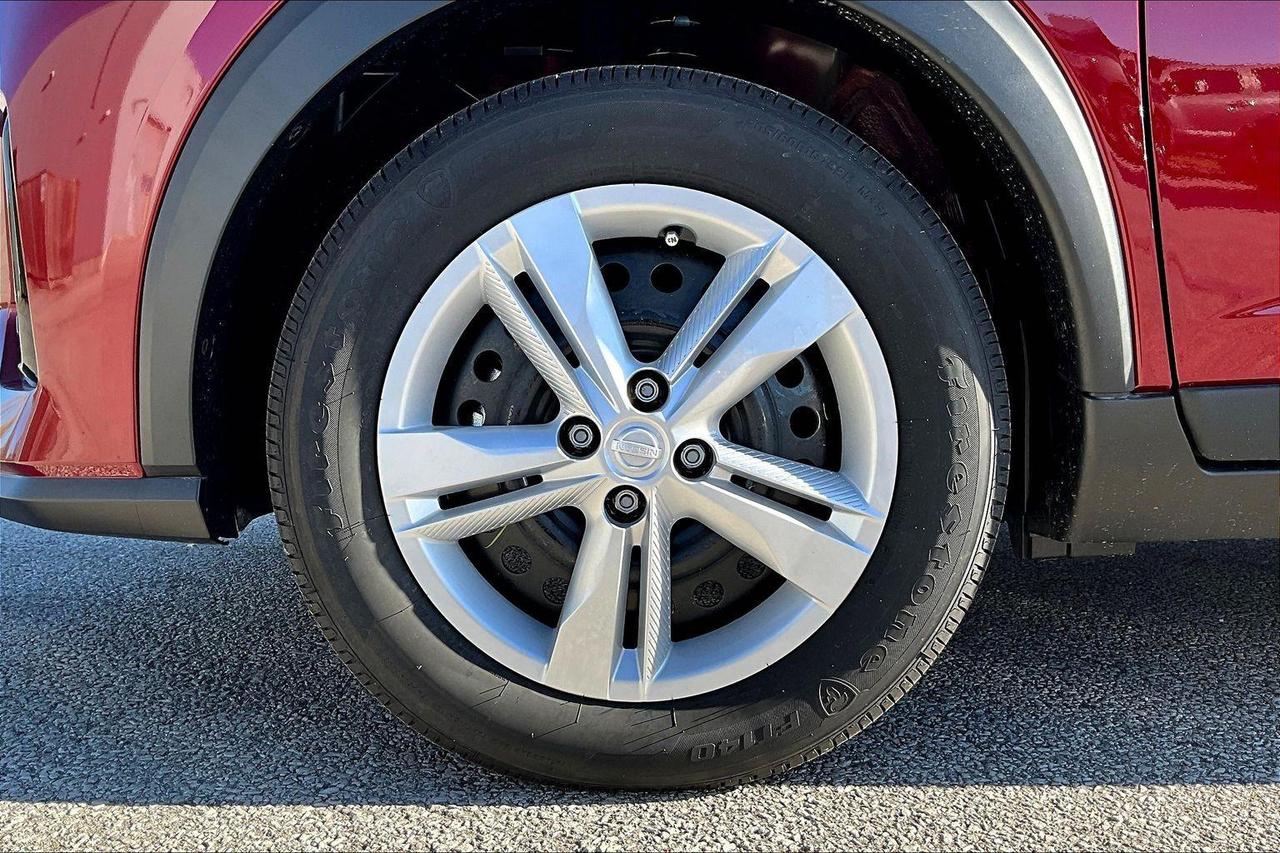 2025 Nissan Kicks Play S 4dr Front-Wheel Drive Photo