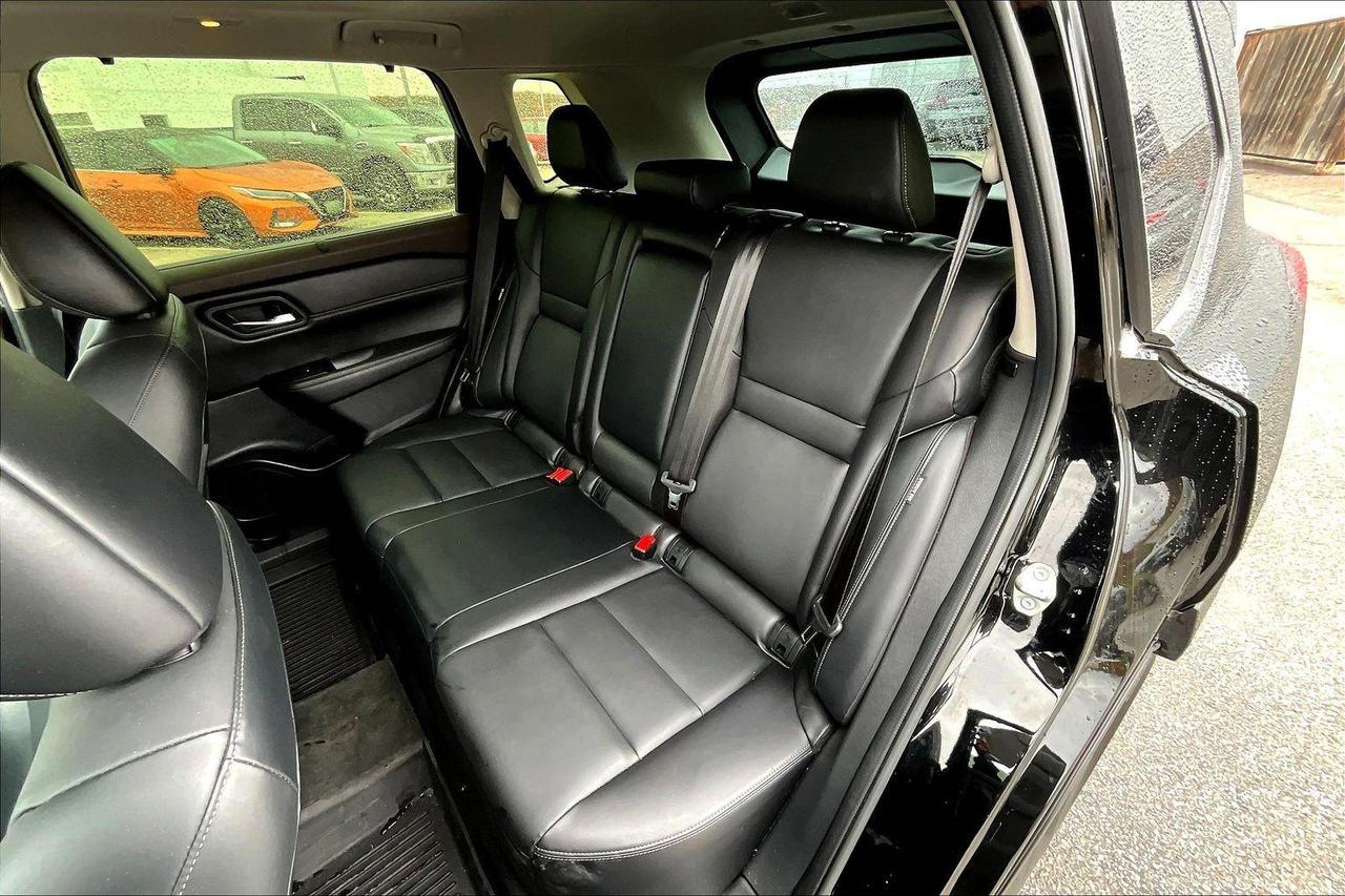2023 Nissan Rogue SV Midnight Edition 4dr All-Wheel Drive Sport Utility Photo