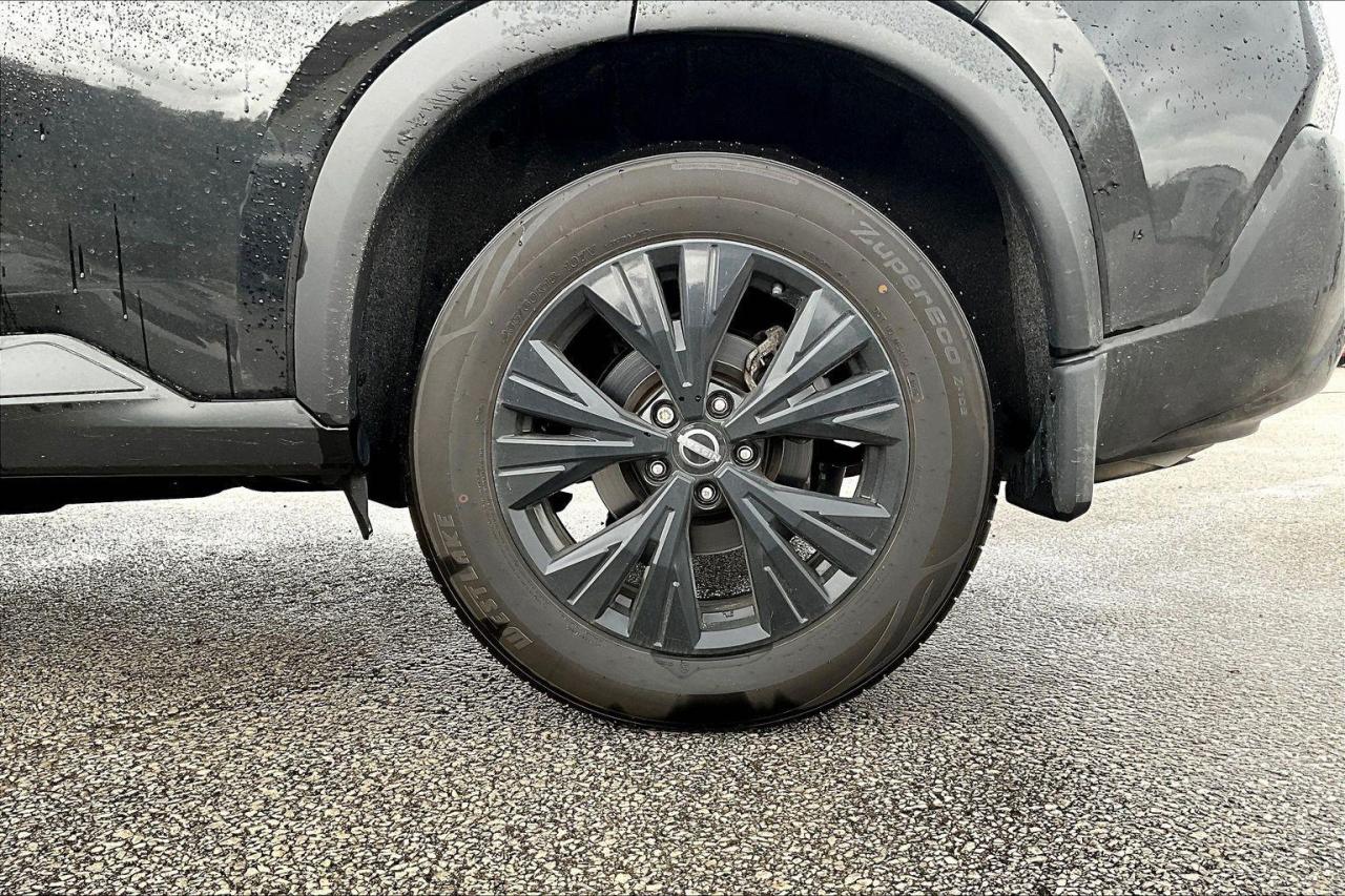 2023 Nissan Rogue SV Midnight Edition 4dr All-Wheel Drive Sport Utility Photo