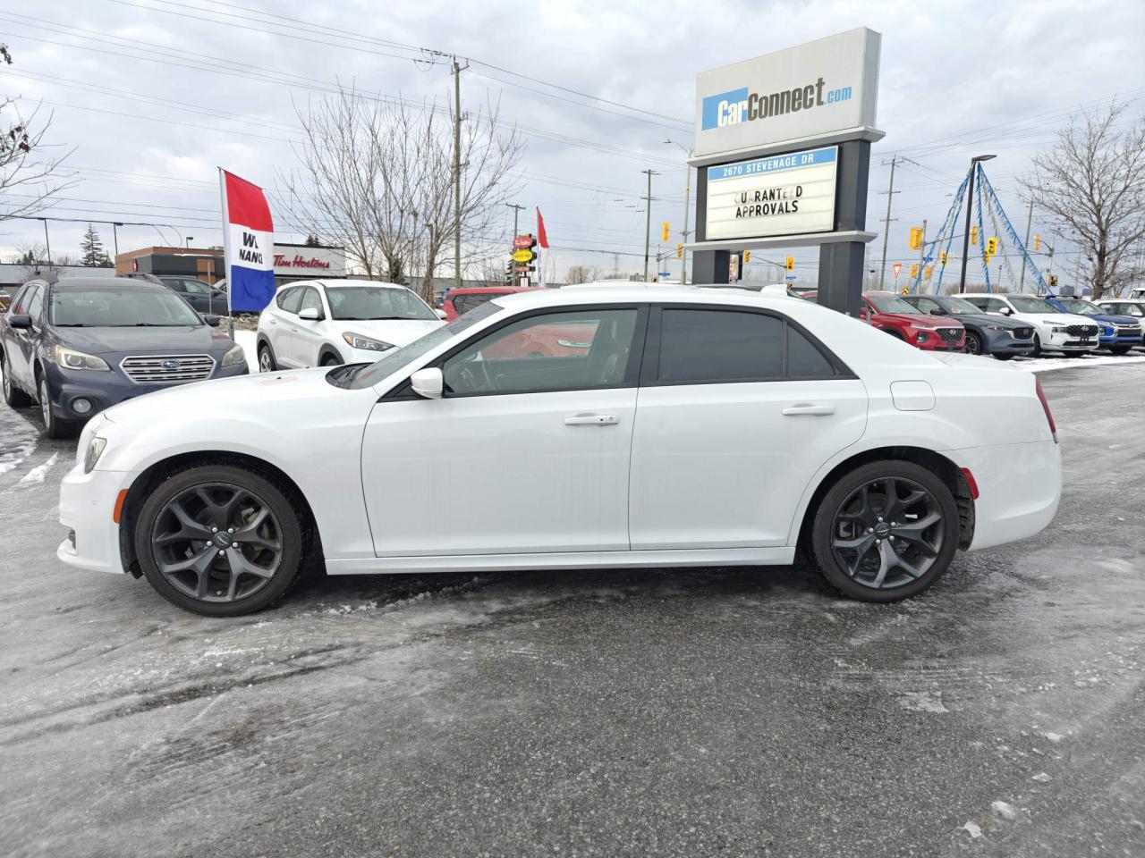 2022 Chrysler 300 Touring L 4dr Rear-Wheel Drive Sedan Photo