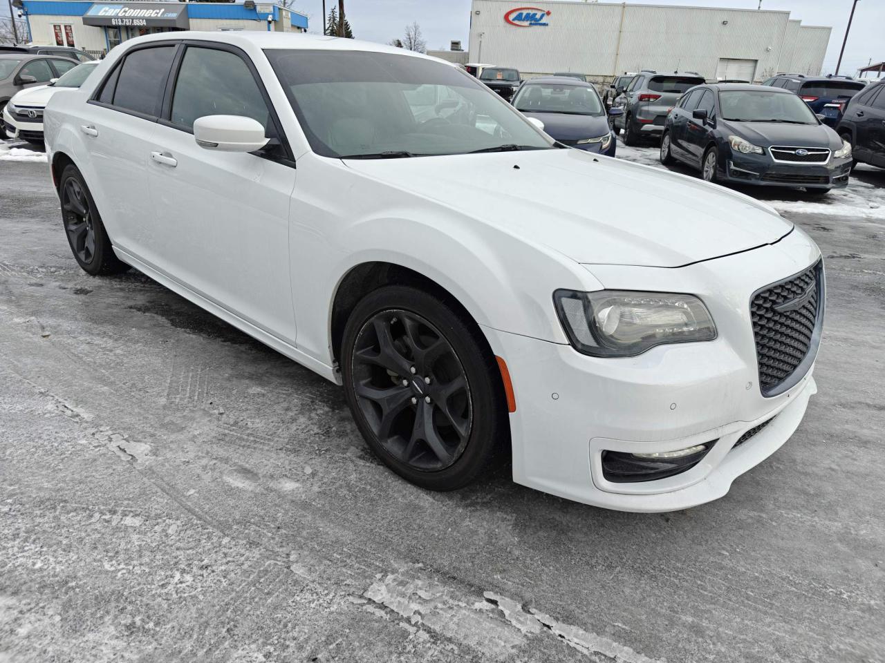 2022 Chrysler 300 Touring L 4dr Rear-Wheel Drive Sedan Photo