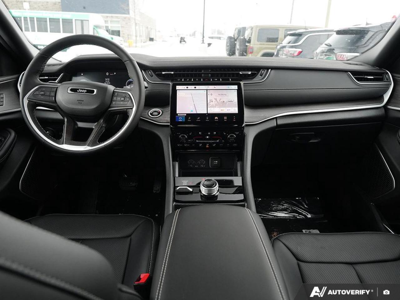 2025 Jeep Grand Cherokee Limited 4dr 4x4 Photo