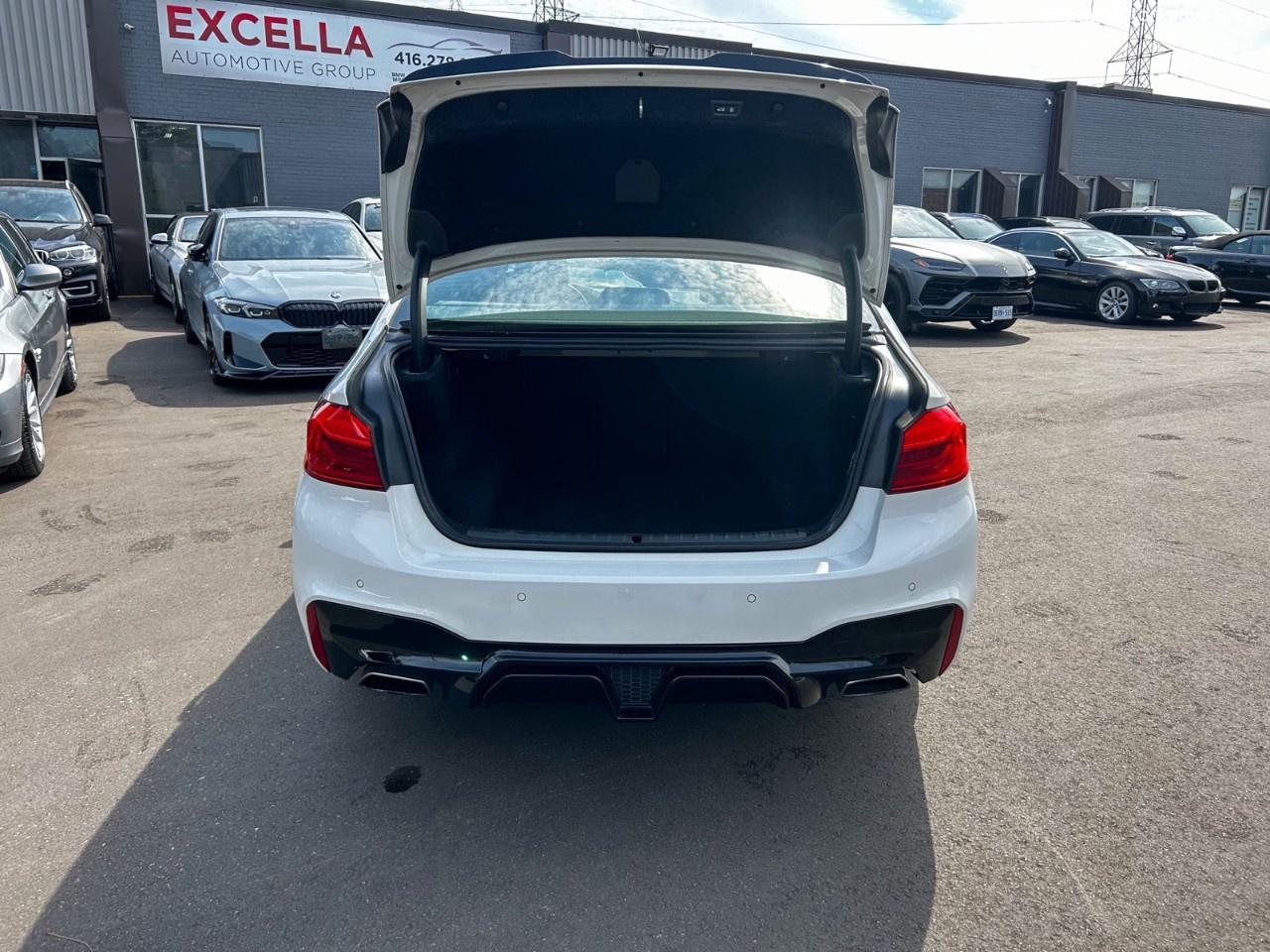 2018 BMW 5 Series 540i xDrive Sedan Photo