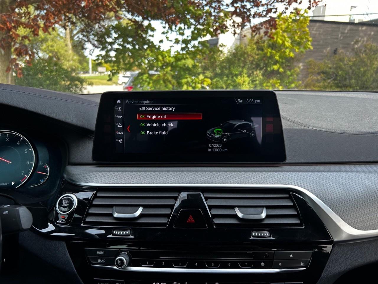 2018 BMW 5 Series 540i xDrive Sedan Photo