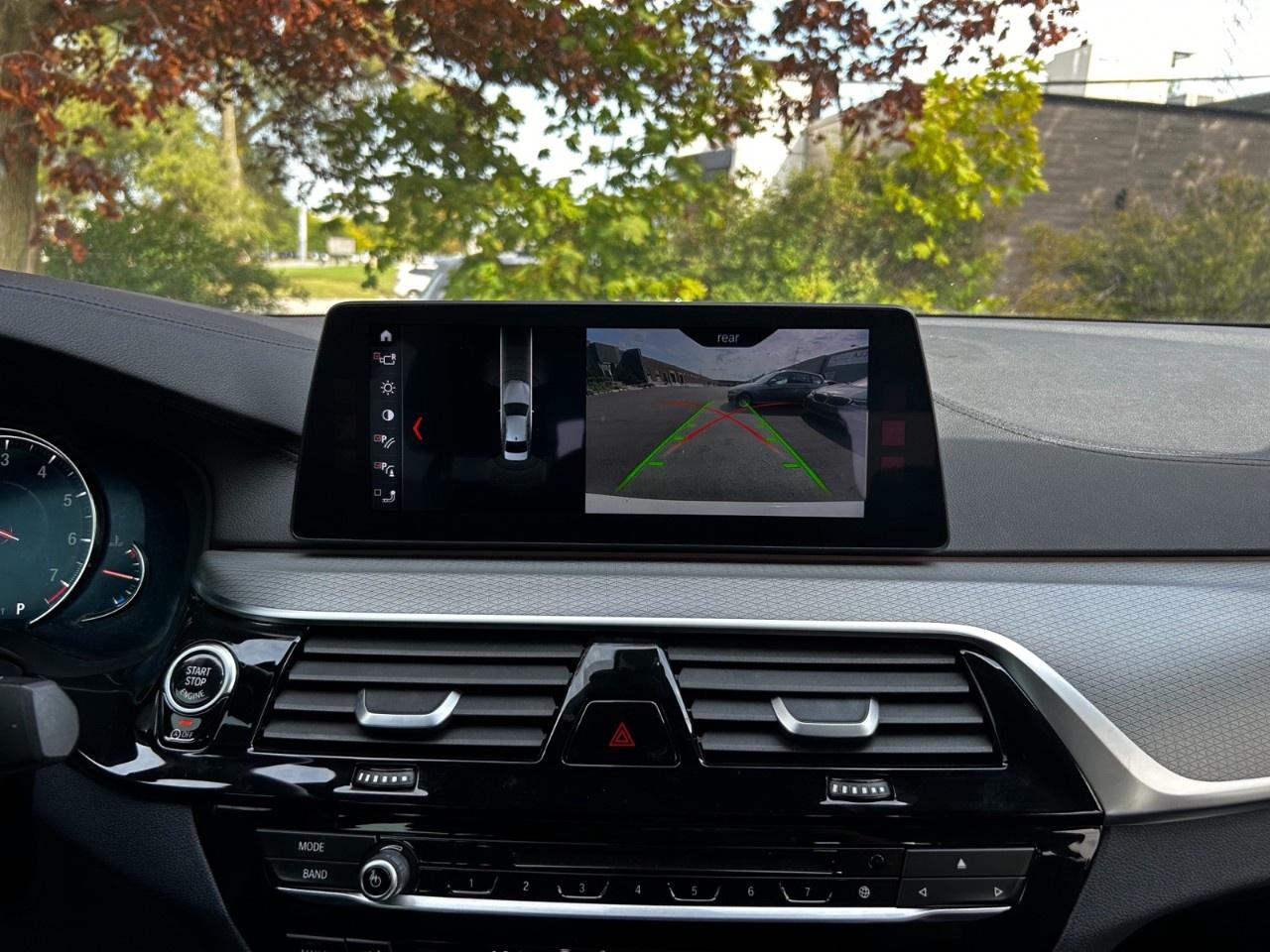 2018 BMW 5 Series 540i xDrive Sedan Photo