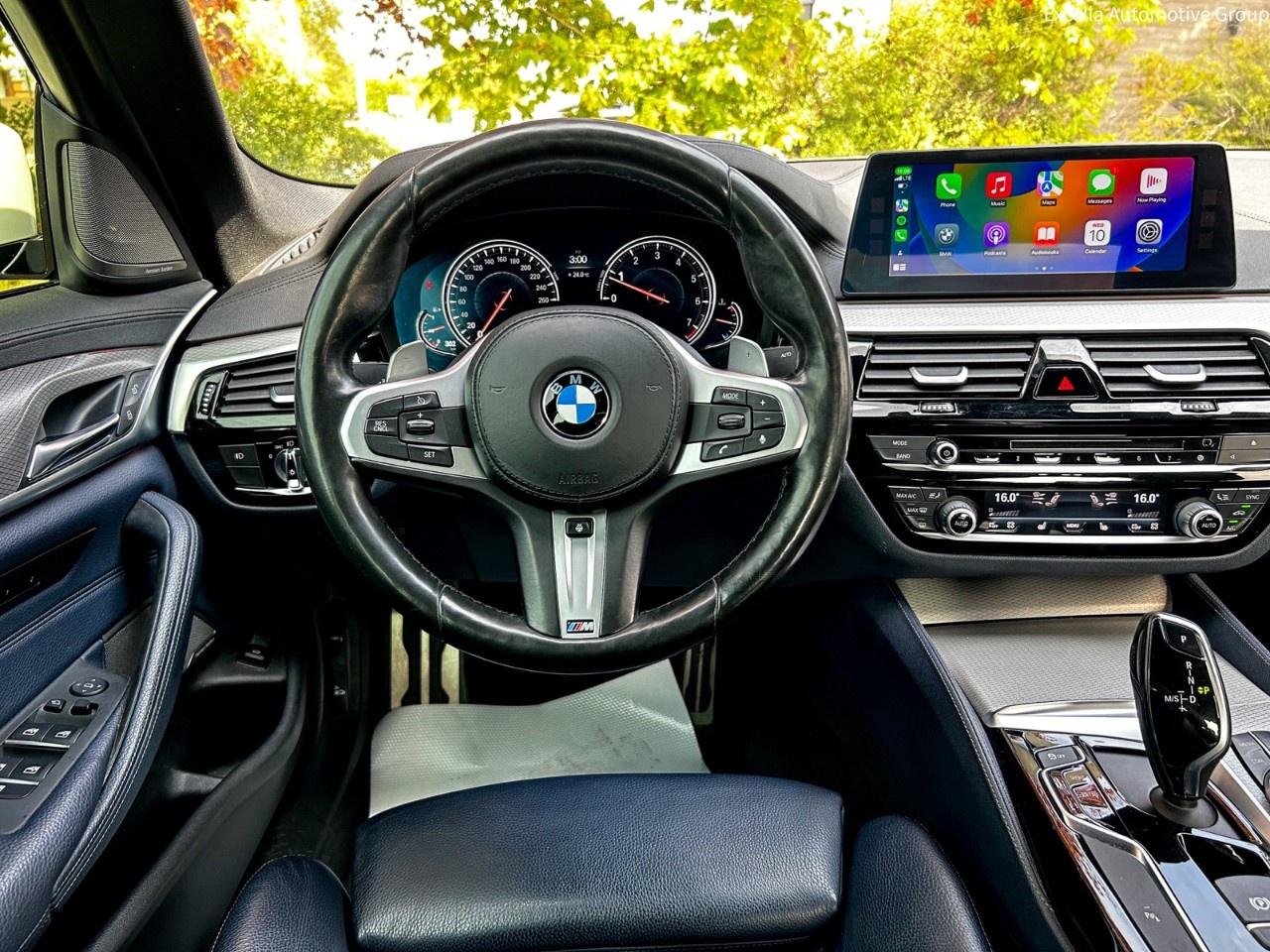2018 BMW 5 Series 540i xDrive Sedan Photo