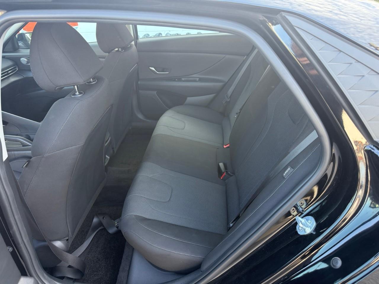 2024 Hyundai Elantra  Photo