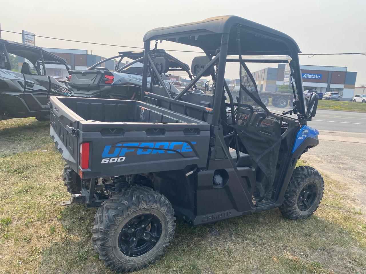 2023 CFMOTO UFORCE 600 EPS  Photo
