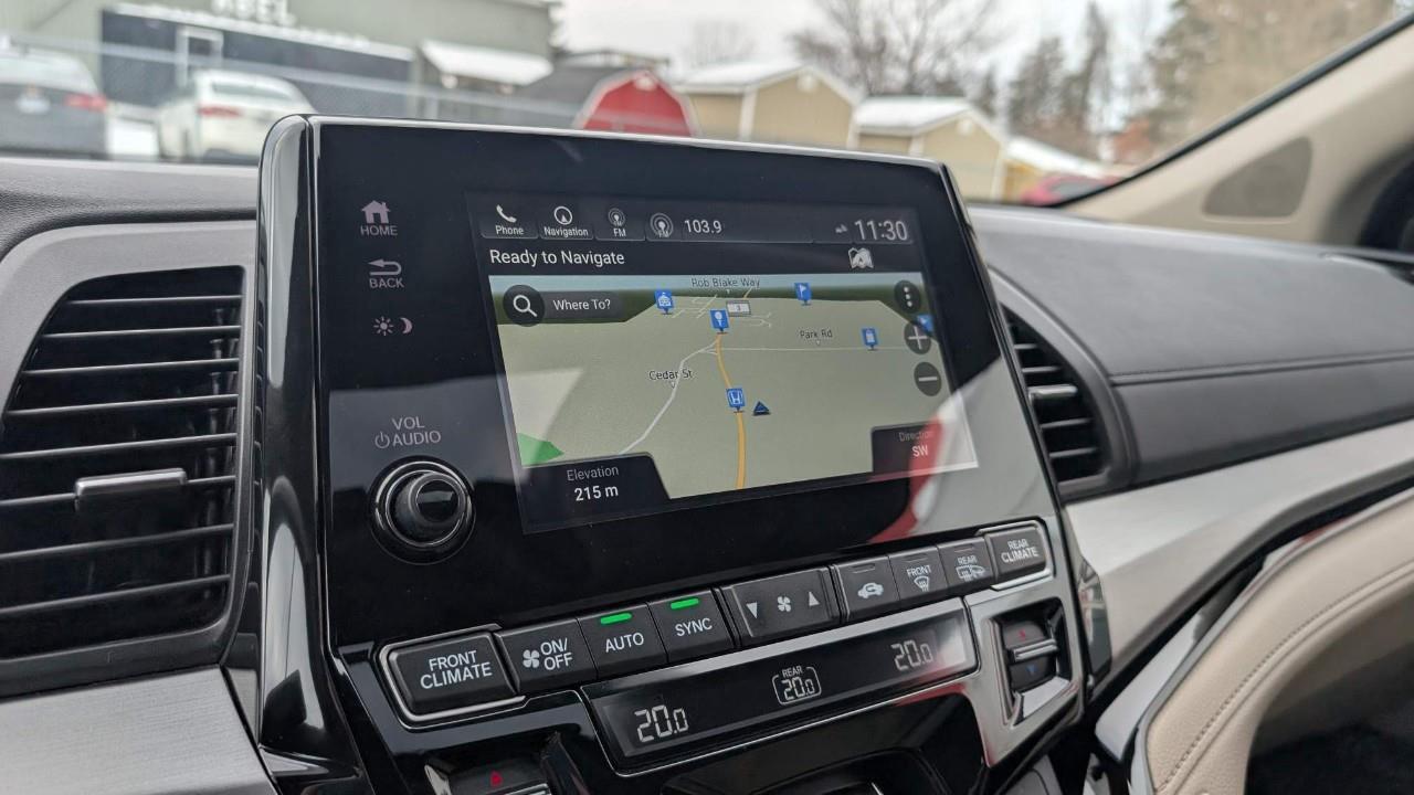 2019 Honda Odyssey Touring (A10) Passenger Van Photo