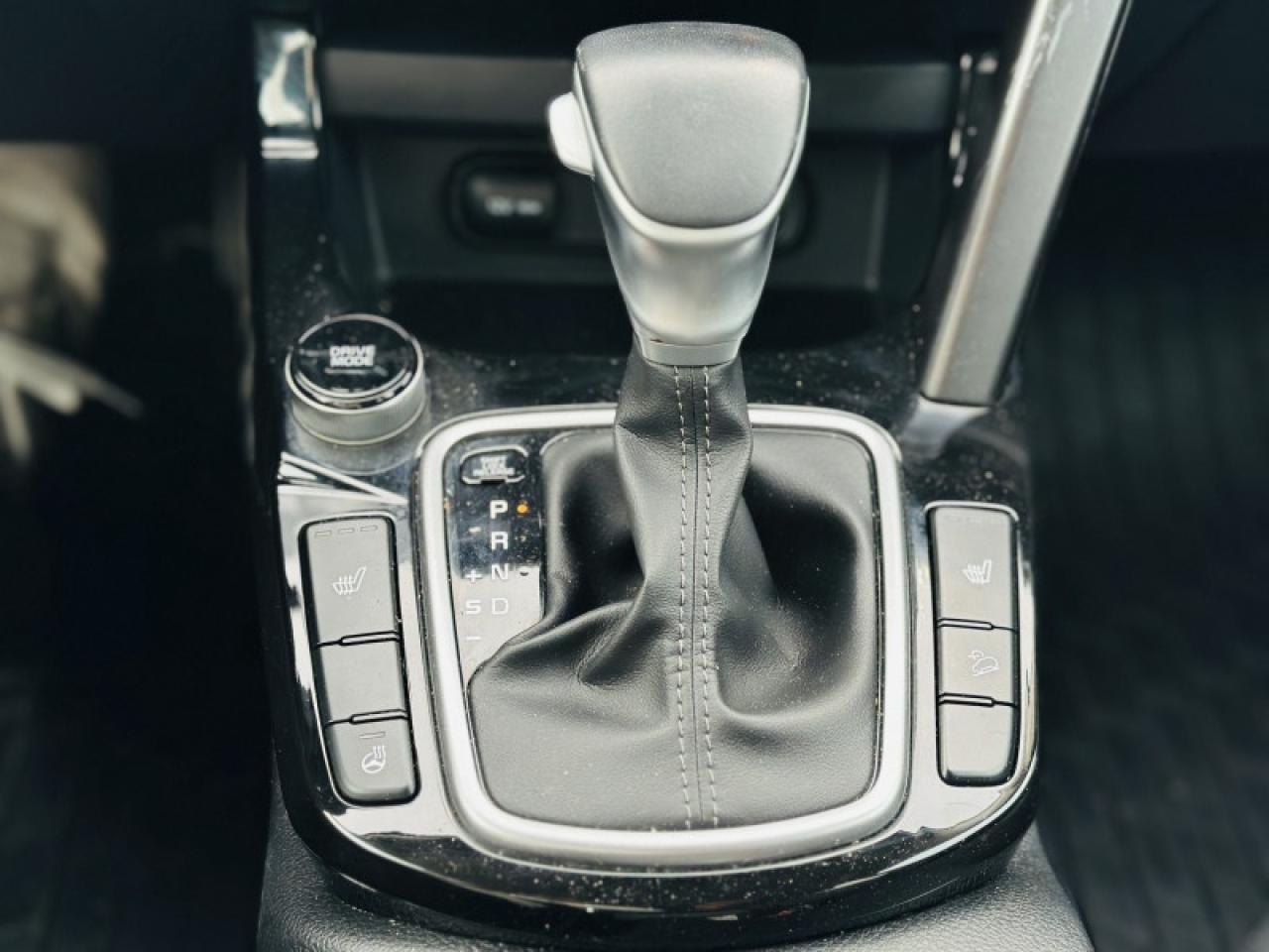 2024 Kia Seltos EX Photo