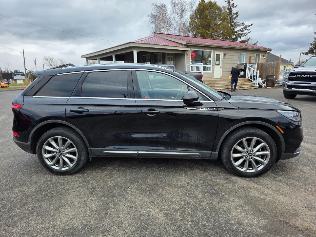 2022 Lincoln Corsair Standard 4dr All-Wheel Drive Photo