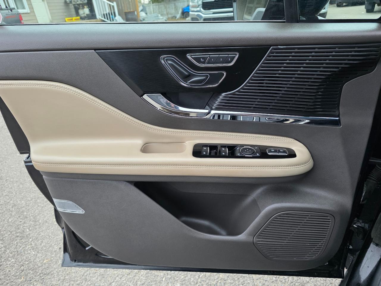 2022 Lincoln Corsair Standard 4dr All-Wheel Drive Photo