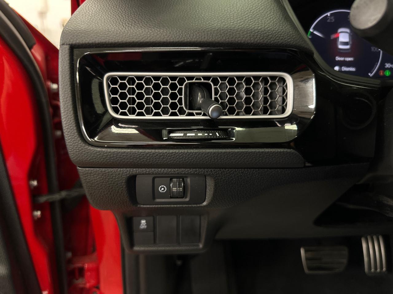 2025 Honda Civic Hybrid Sport 4dr Sedan Photo