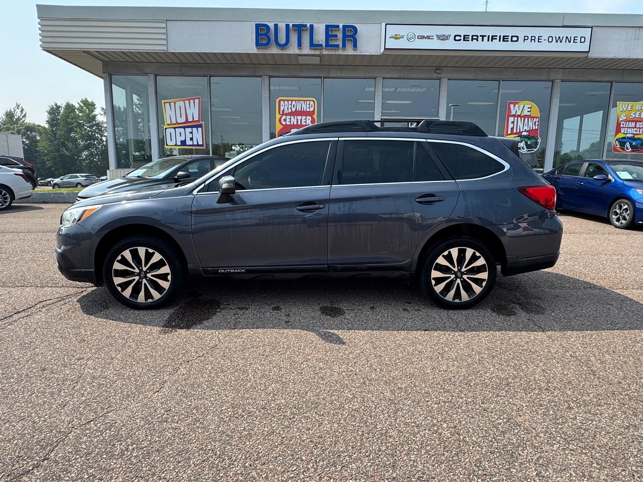 2017 Subaru Outback 3.6R Limited w/Technology Package (CVT) 4dr All-Wheel Drive Photo