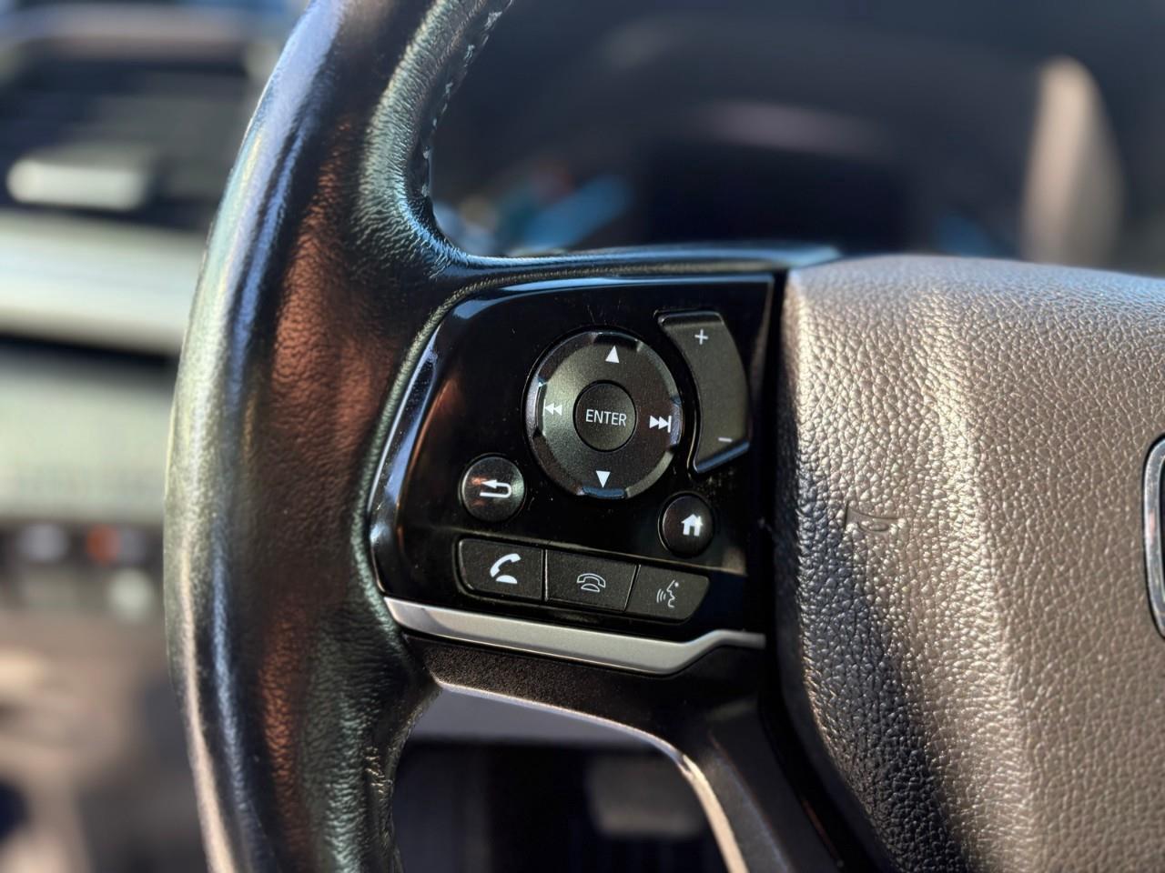 2022 Honda Odyssey EX-L Navi Passenger Van Photo