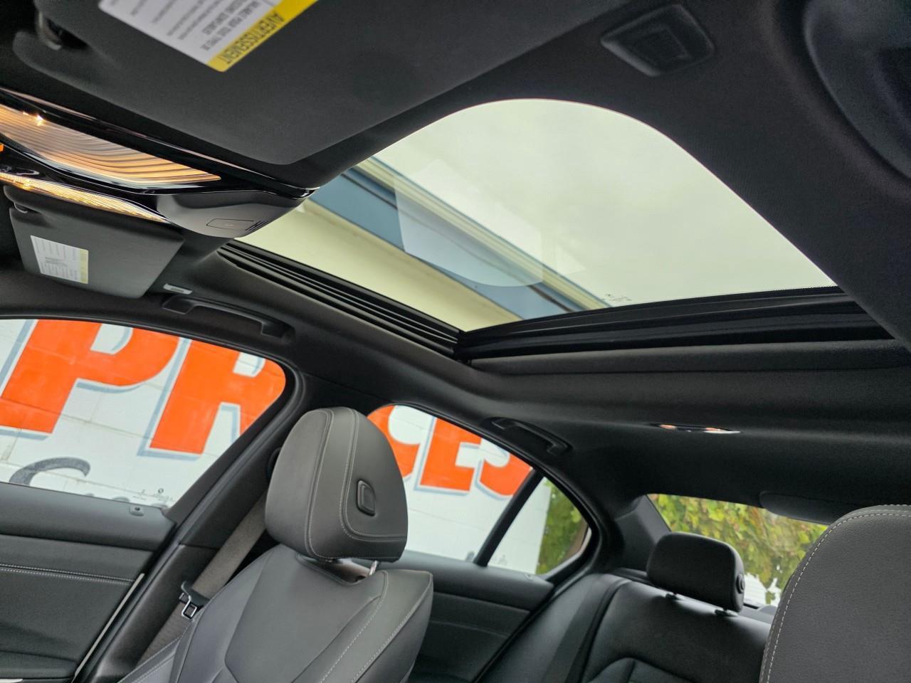 2020 BMW 330 i xDrive 4dr All-Wheel Drive Sedan Photo