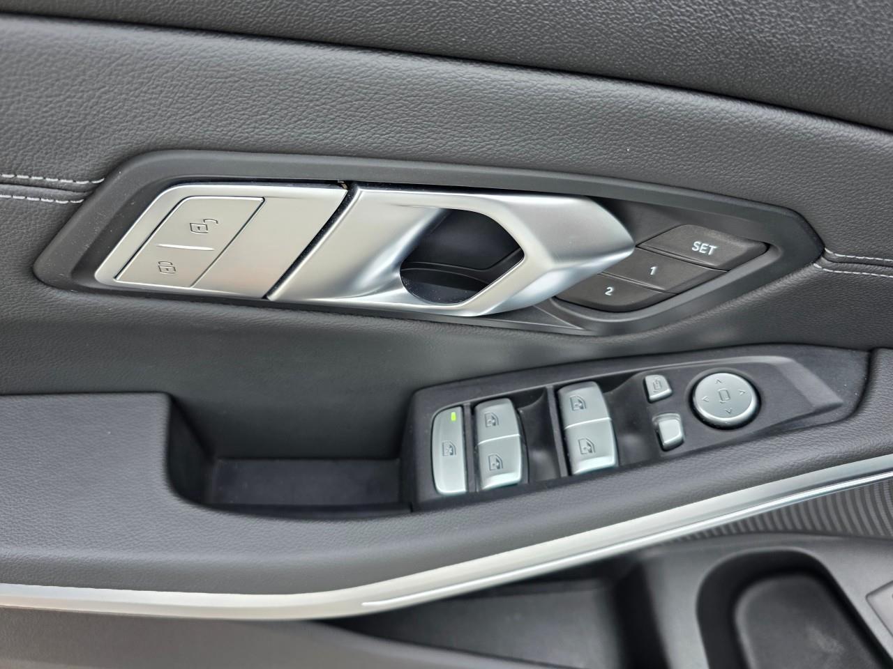 2020 BMW 330 i xDrive 4dr All-Wheel Drive Sedan Photo