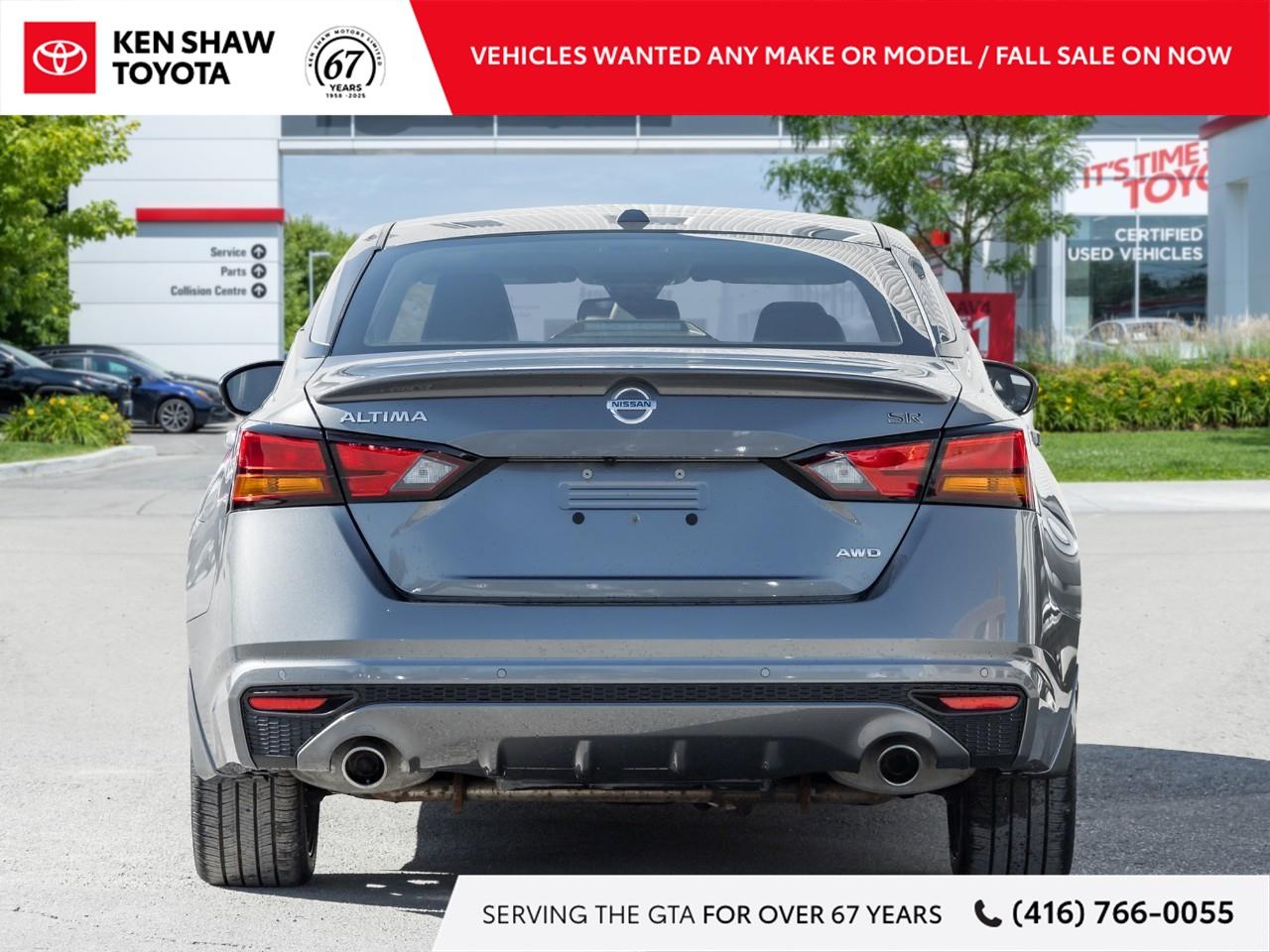 2021 Nissan Altima 2.5 SR All-Wheel Drive Sedan Photo