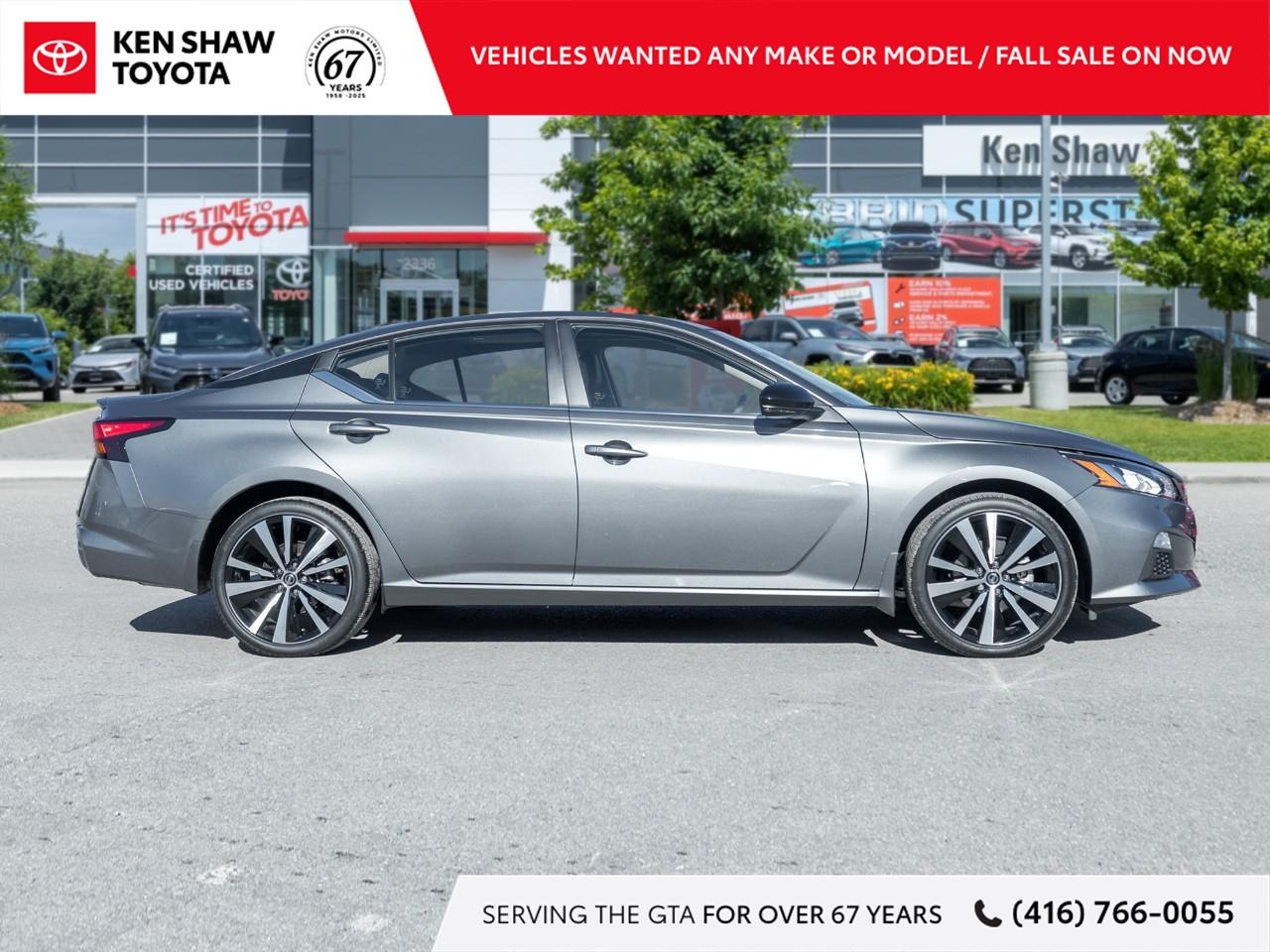 2021 Nissan Altima 2.5 SR All-Wheel Drive Sedan Photo