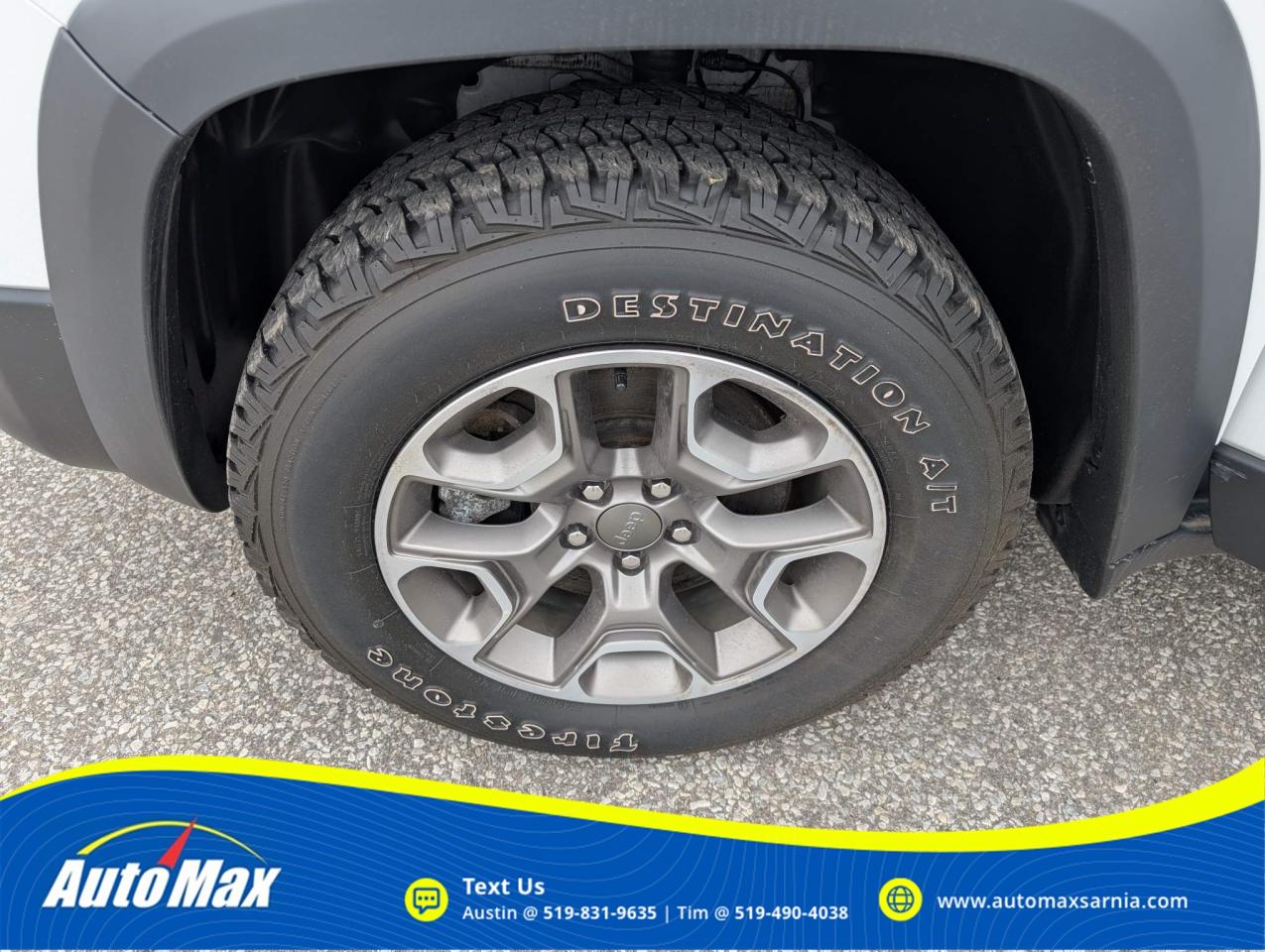 2022 Jeep Cherokee Trailhawk 4dr 4x4 Photo